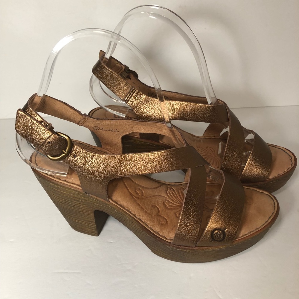 Born Women Platform Sandal D95118 Metallic 8M (A)